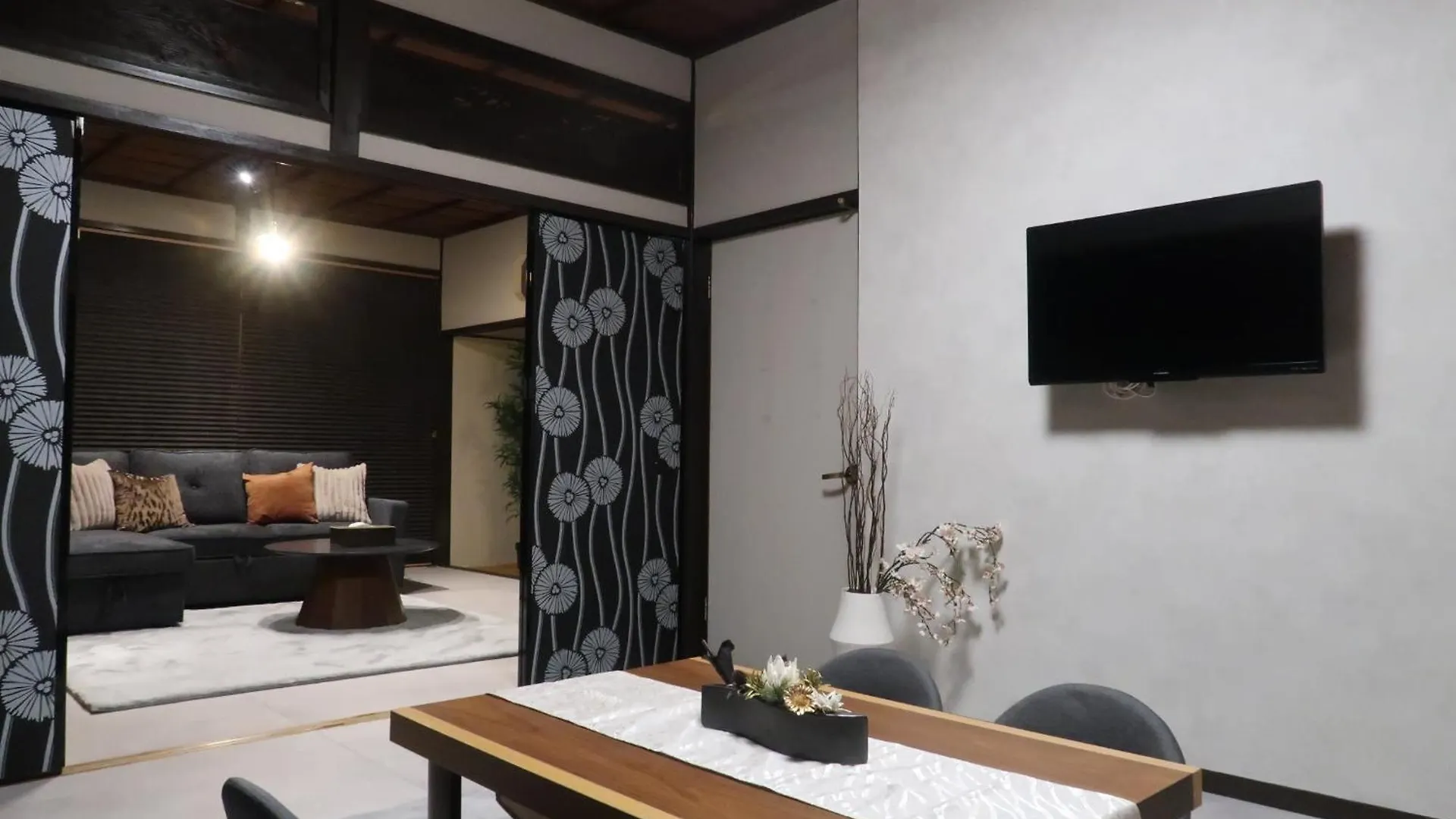 펜션 Mon Kishinosato Sakura Resort -Vacation Rental- 오사카